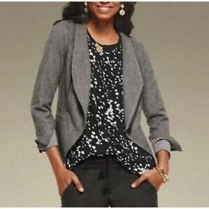 Cabi Top Womens Large Black White Cosmos Flowy Short Sleeve Lightweight Career